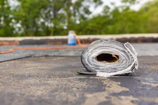 Steam,Barrier,Rollers,For,Roofing,,Bituminous,Membrane,To,Be,Welded